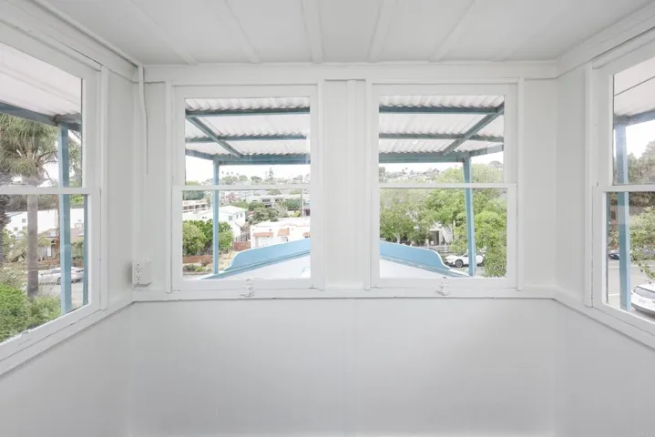 732 3rd Street, Encinitas, California 92024