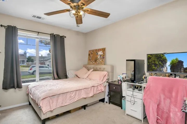 1218 Fetzer Ln, Oakley, California 94561