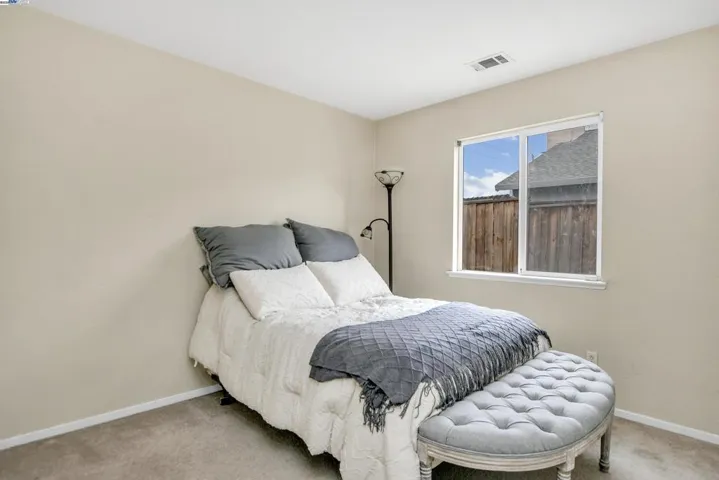 1218 Fetzer Ln, Oakley, California 94561
