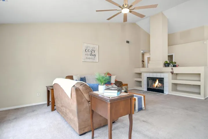 1218 Fetzer Ln, Oakley, California 94561