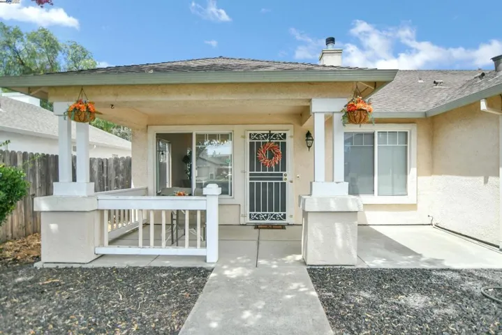 1218 Fetzer Ln, Oakley, California 94561