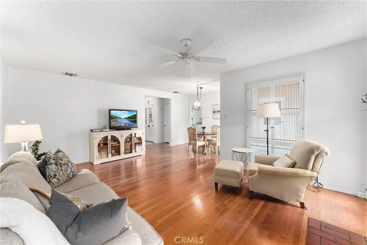 2534 Petaluma Avenue, Long Beach, California 90815