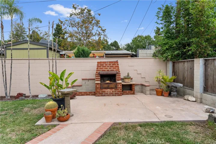 2534 Petaluma Avenue, Long Beach, California 90815