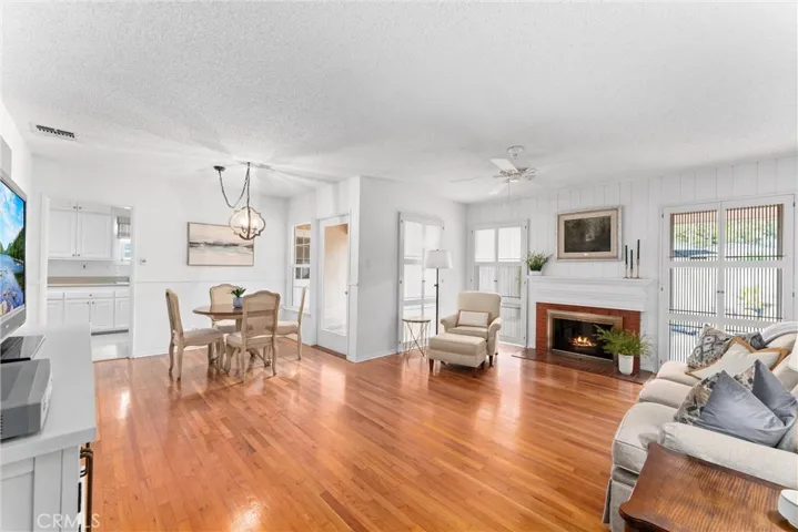 2534 Petaluma Avenue, Long Beach, California 90815