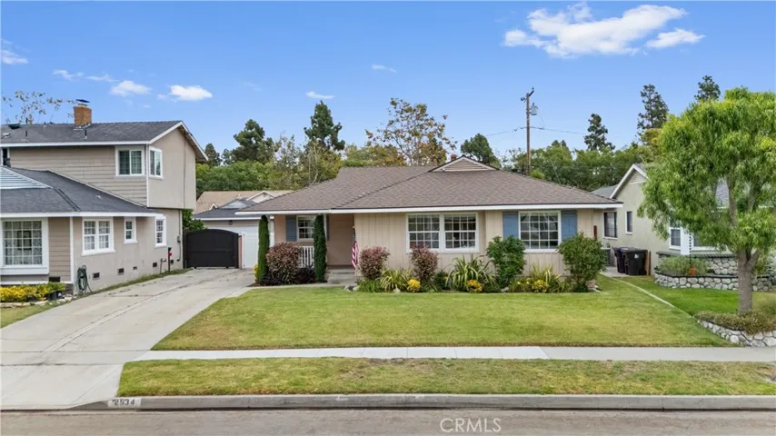 2534 Petaluma Avenue, Long Beach, California 90815