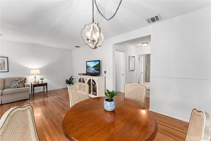 2534 Petaluma Avenue, Long Beach, California 90815
