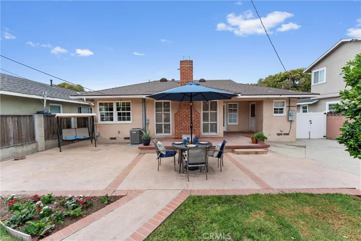 2534 Petaluma Avenue, Long Beach, California 90815