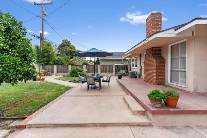 2534 Petaluma Avenue, Long Beach, California 90815