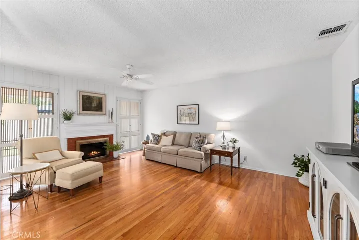 2534 Petaluma Avenue, Long Beach, California 90815