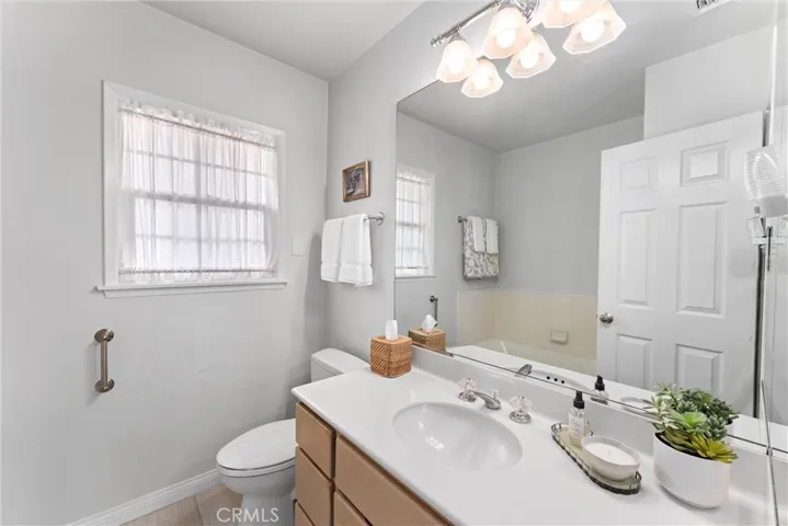 2534 Petaluma Avenue, Long Beach, California 90815