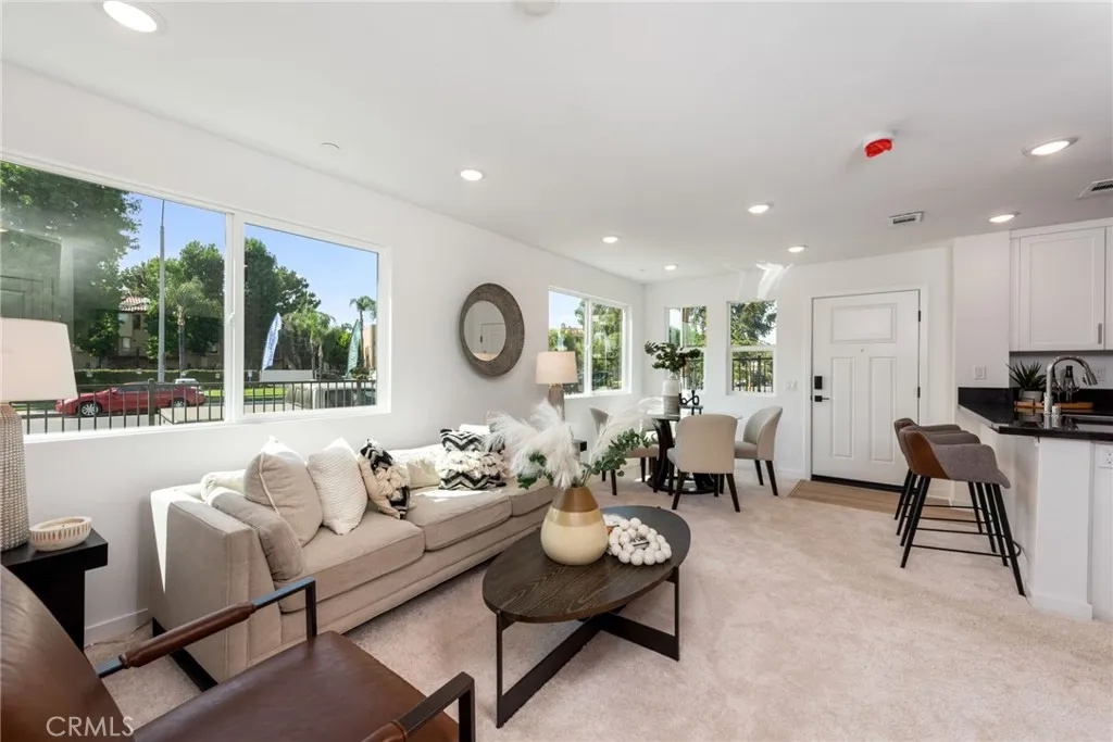 1142 Santo Antonio Drive, Colton, California 92324 home-pic-3