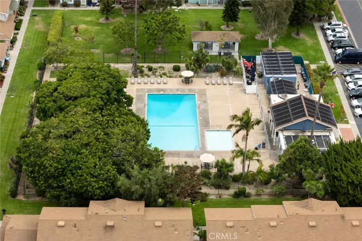 10158 Ascot Circle, Huntington Beach, California 92646