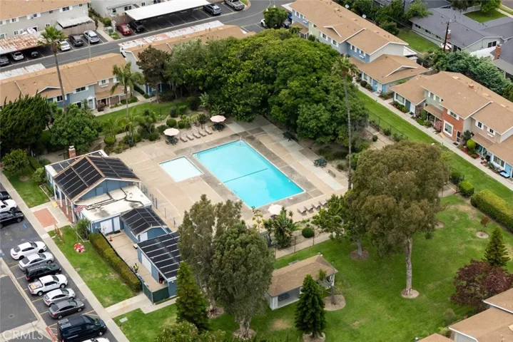 10158 Ascot Circle, Huntington Beach, California 92646