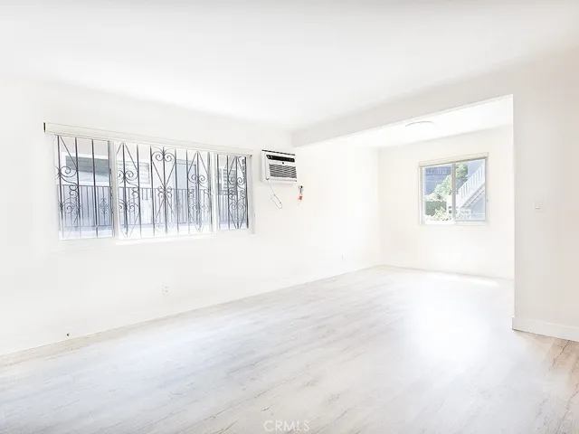 831 Glendale Boulevard 5, Los Angeles, California 90026