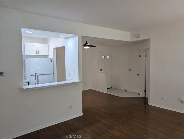 24121 Del Monte Drive 125, Valencia, California 91355