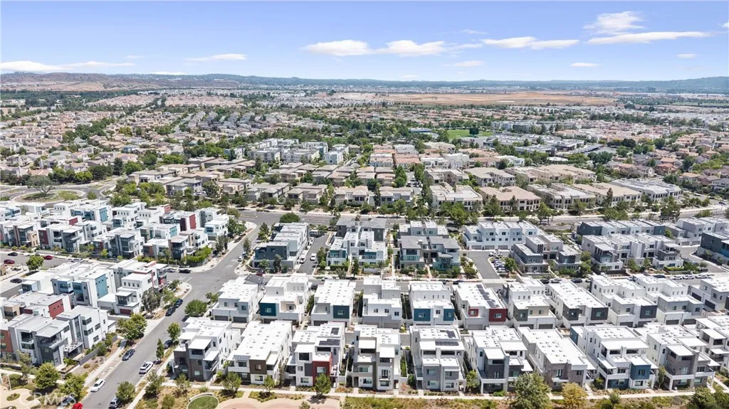 319 Novel, Irvine, California 92618 home-pic-40