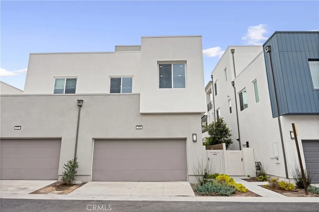 319 Novel, Irvine, California 92618 home-pic-36