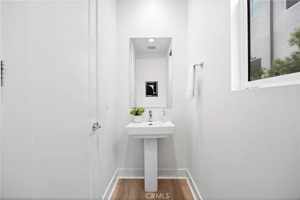 319 Novel, Irvine, California 92618 home-pic-15