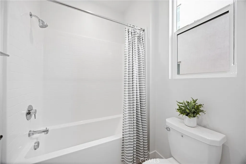 319 Novel, Irvine, California 92618 home-pic-25