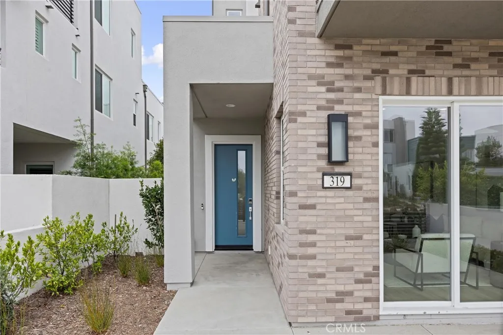 319 Novel, Irvine, California 92618 home-pic-4