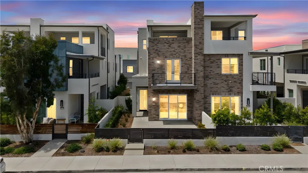 319 Novel, Irvine, California 92618 home-pic-47