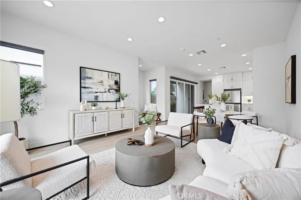 319 Novel, Irvine, California 92618 home-pic-8