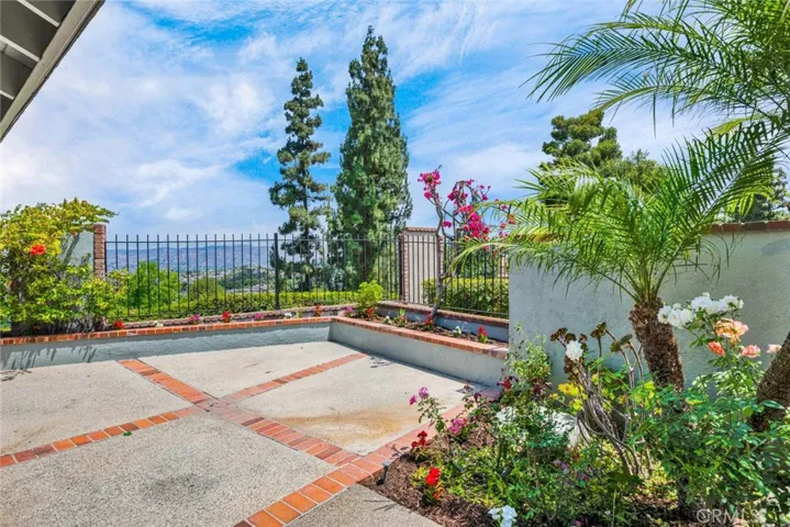760 S Thrasher Way, Anaheim, California 92807