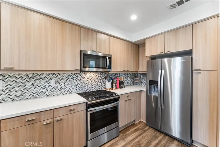 All appliances included.