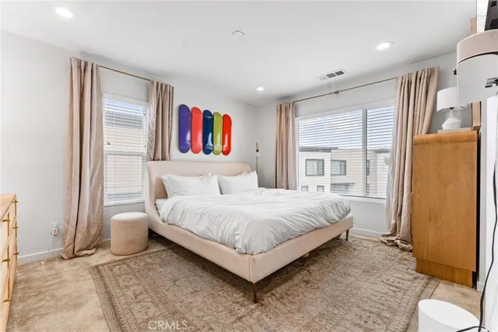 Spacious primary ensuite