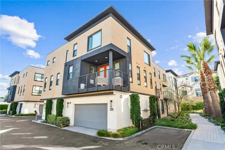 Corner unit with abundance of windows.