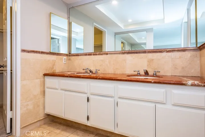 5355 E Suncrest Road, Anaheim Hills, California 92807