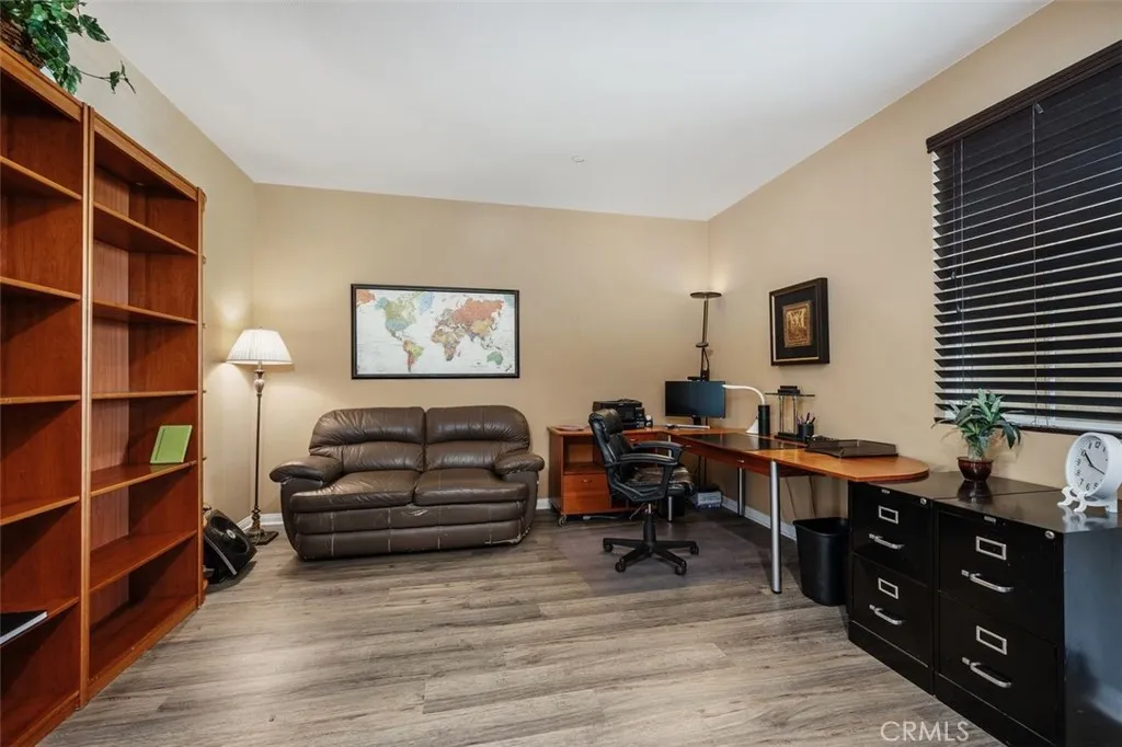 30874 Dropseed Drive, Murrieta, California 92563 home-pic-10