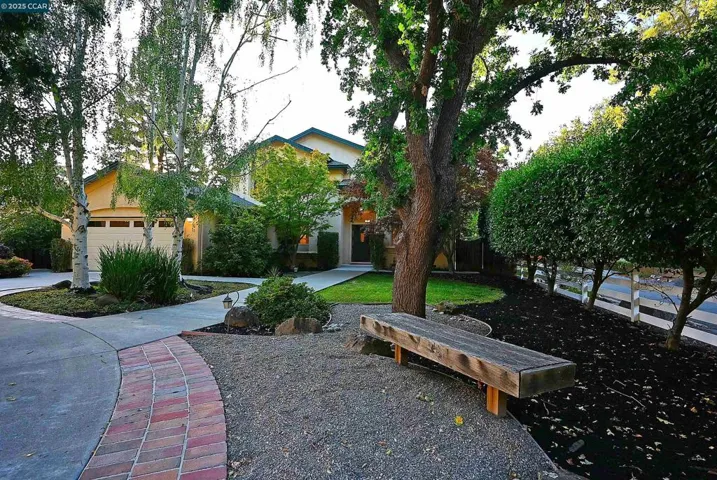 204 Sequoia Avenue, Walnut Creek, California 94595
