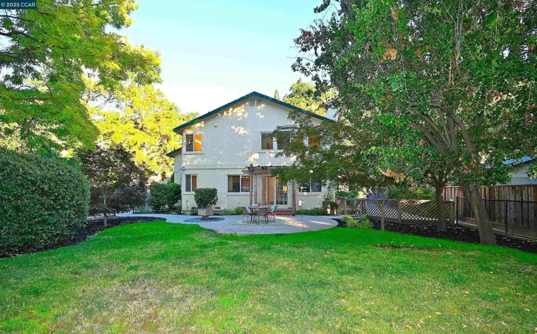 204 Sequoia Avenue, Walnut Creek, California 94595