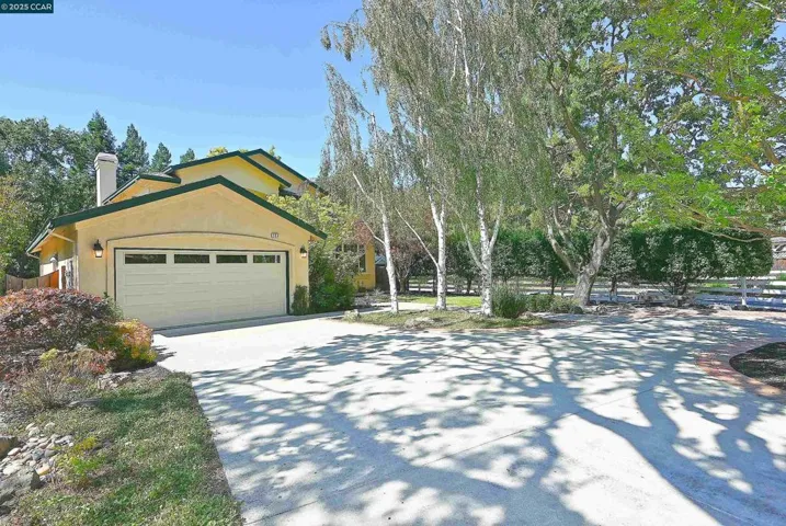 204 Sequoia Avenue, Walnut Creek, California 94595