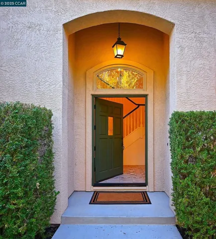 204 Sequoia Avenue, Walnut Creek, California 94595