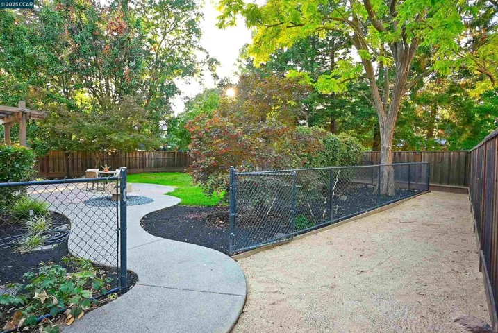 204 Sequoia Avenue, Walnut Creek, California 94595