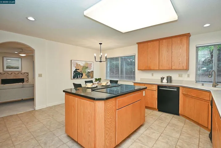 204 Sequoia Avenue, Walnut Creek, California 94595