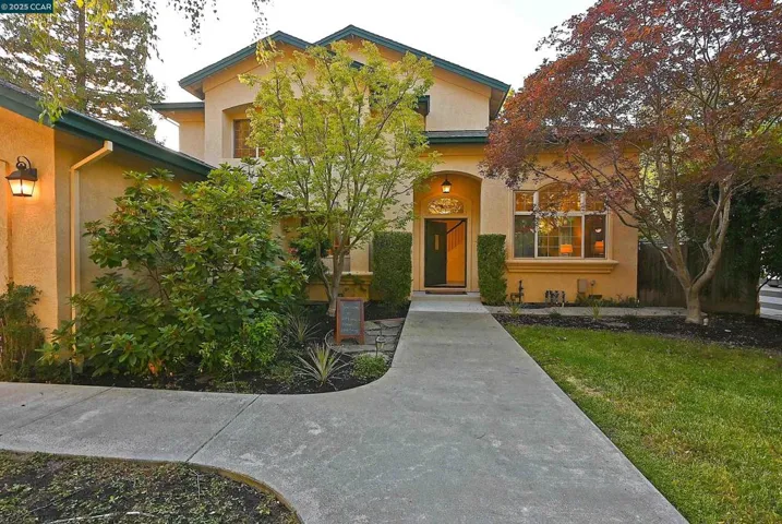 204 Sequoia Avenue, Walnut Creek, California 94595