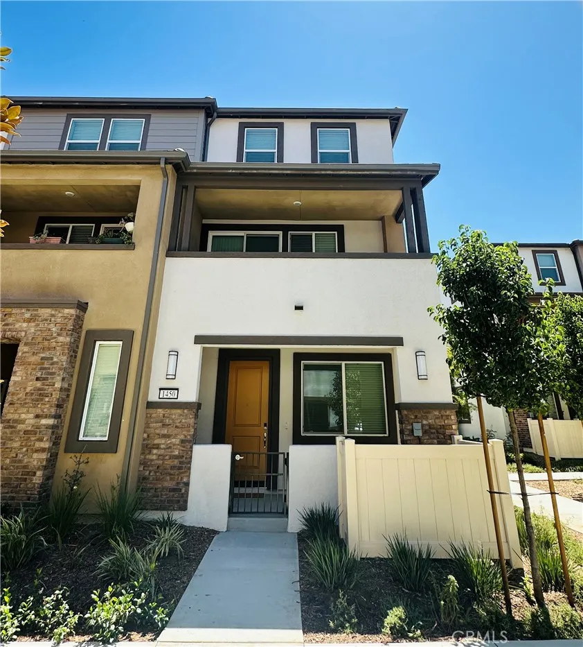 1460 Stratus Dr, Pomona, California 91768, 3 Bedrooms Bedrooms, ,3 BathroomsBathrooms,Residential Lease,For Rent,Stratus Dr,WS25165211