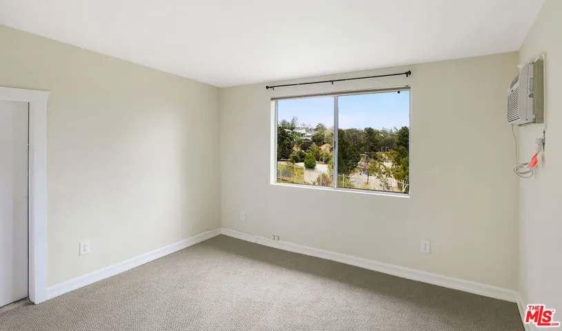 902 El Medio Avenue, Pacific Palisades, California 90272