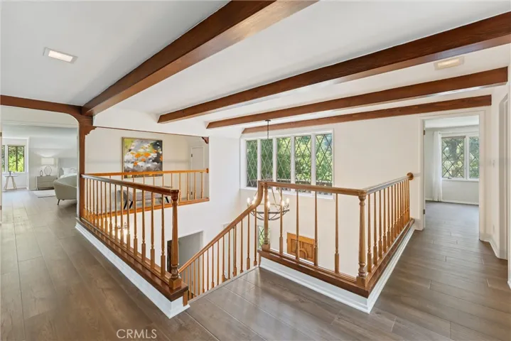 Stairwell to front entry