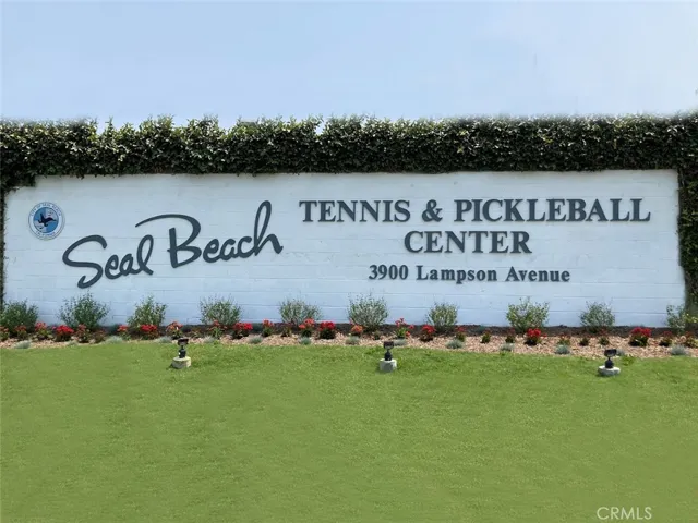 Seal Beach Tennis & Pickleballl Center