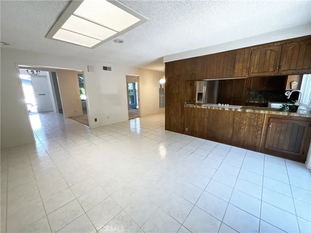 Great Room with skylight and the whole family can enjoy!