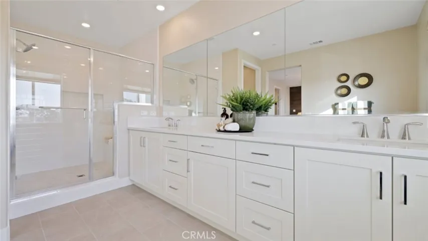 Photos shown are of model only- not actual homesite.