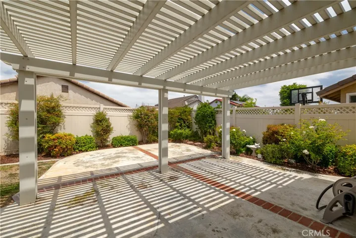 1211 Mayfair Drive, Corona, California 92882