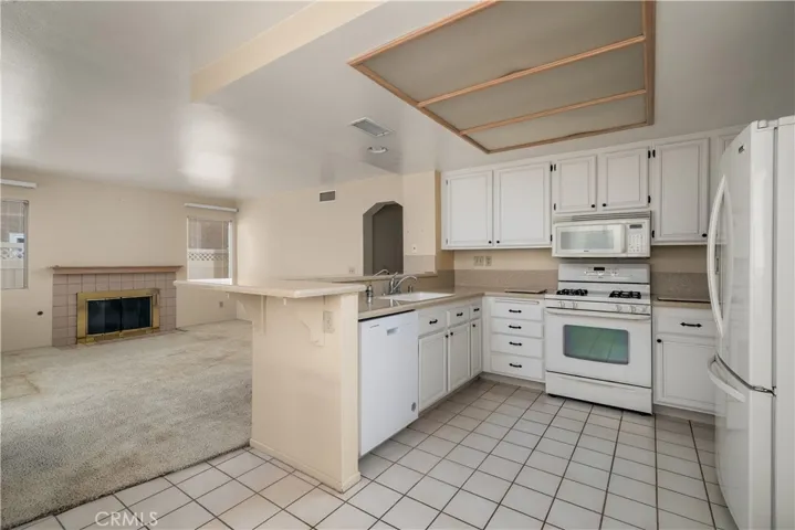 1211 Mayfair Drive, Corona, California 92882