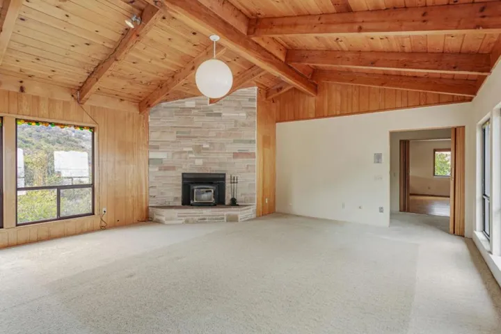 105 Laureles Grade, Salinas, California 93908