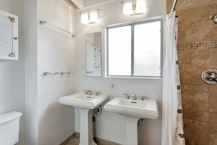 105 Laureles Grade, Salinas, California 93908
