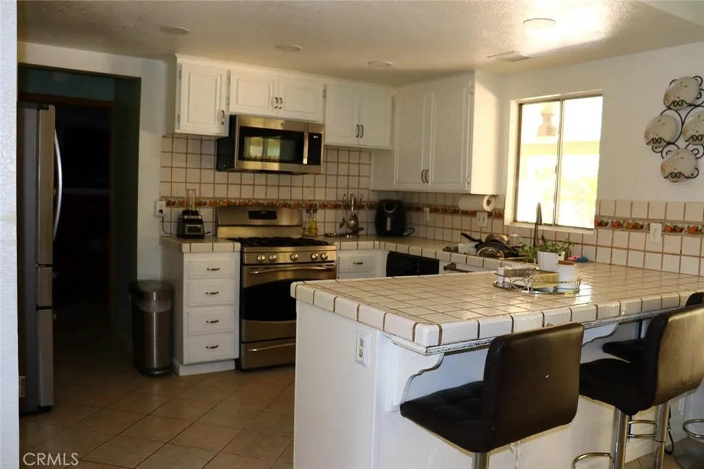 5009 E Avenue R11, Palmdale, California 93552 home-pic-7